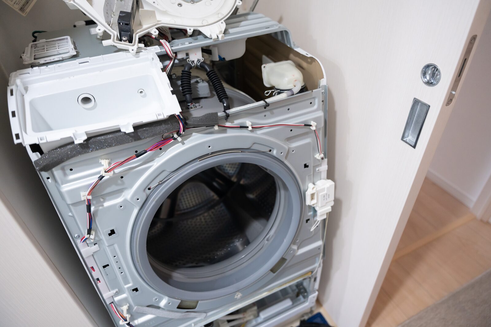 Washer Not Spinning or Draining? Common Causes We See in Northern Virginia Homes